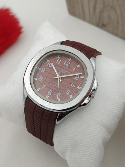 Patek Philippe Genève Stylish Watch with a Silicon Strap and Silver Dial